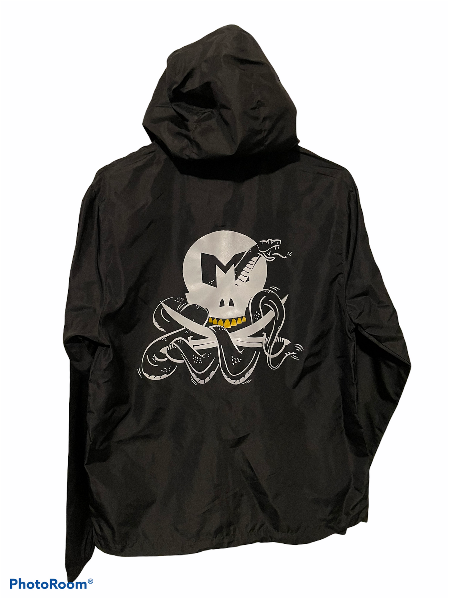 Mutiny Windbreaker Jacket